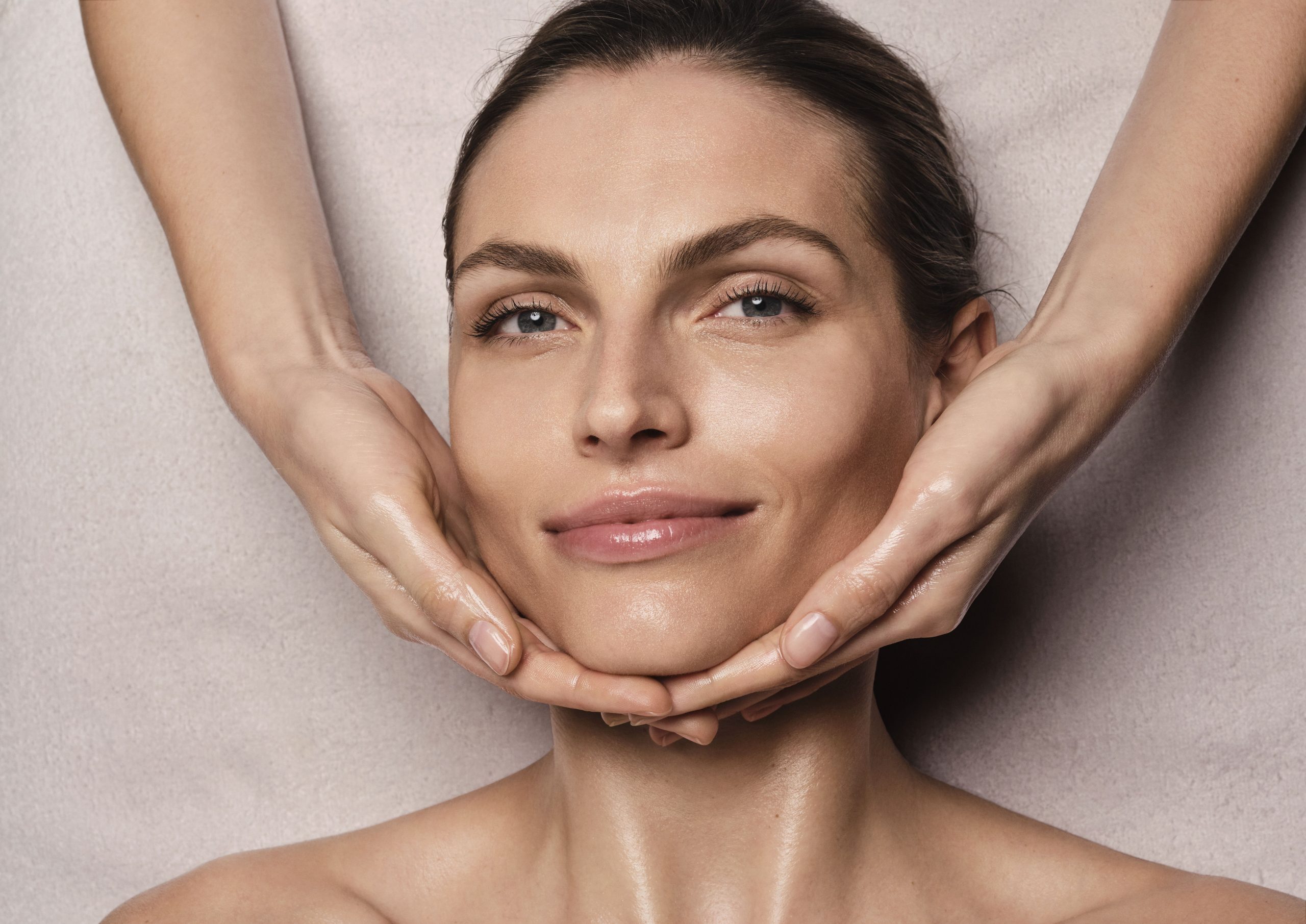 2025 Spa New Communication-Model-Wellness-1789188